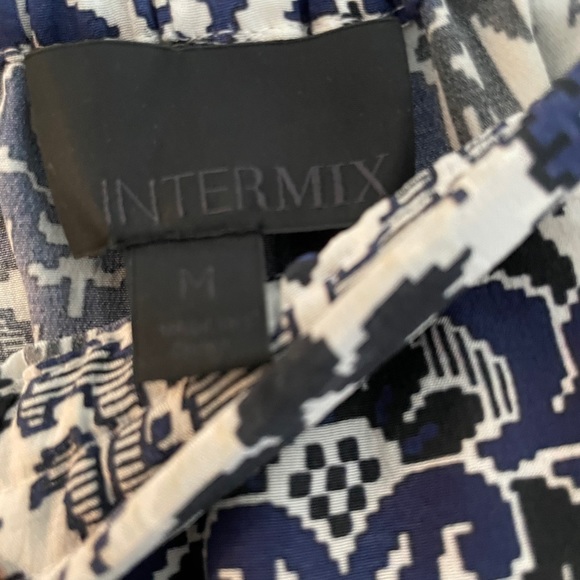 Intermix Brand printed flowey shorts - Picture 3 of 3